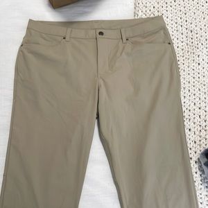 Lululemon Men’s Slim Fit ABC Pant